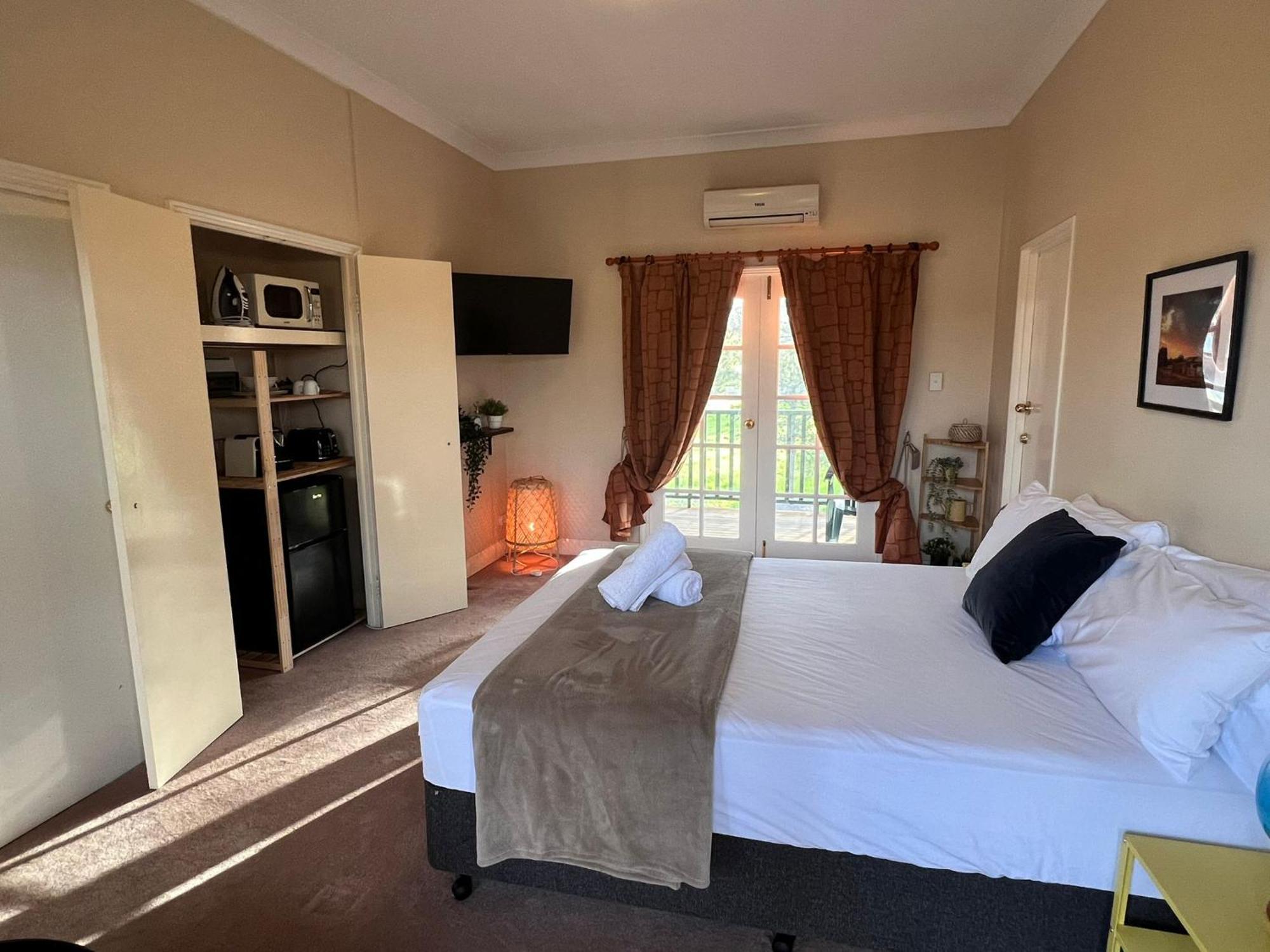 Lovely Little Period 1-Bedroom Unit. Free Parking. York Extérieur photo